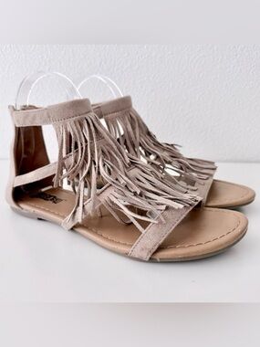 Brash Tan Fringe Gladiator Sandals Back Zip Boho Chic Size 7.5